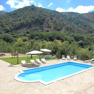 Country house Profetina Village, Motta Camastra